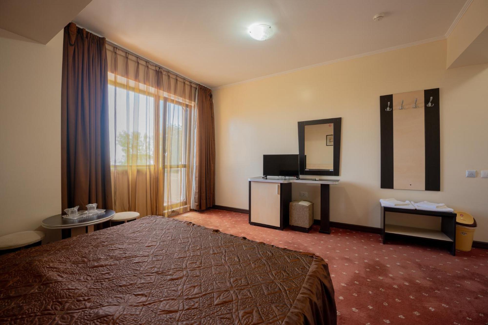 Hotel Coral Eforie Nord Exterior photo